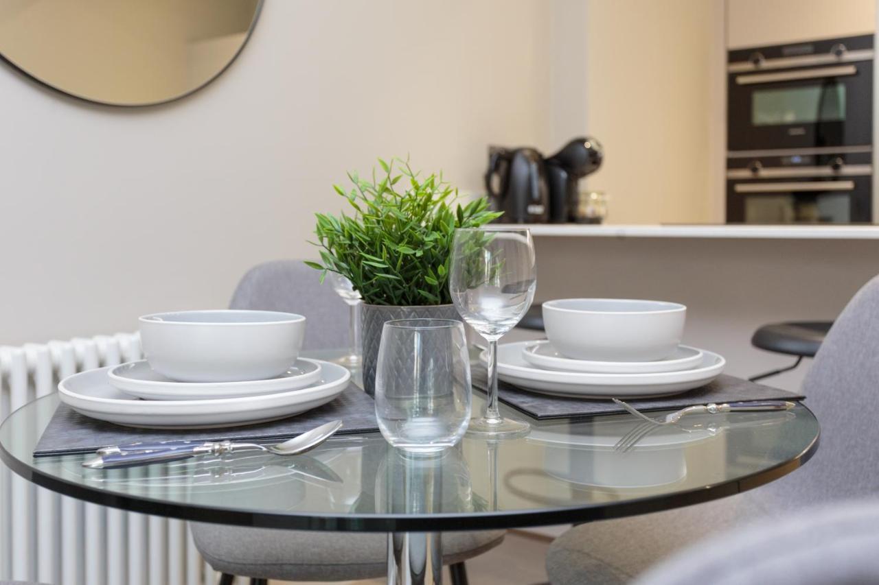 Dragon Suites - Edinburgh City Centre 1 Bed Apartment Buitenkant foto